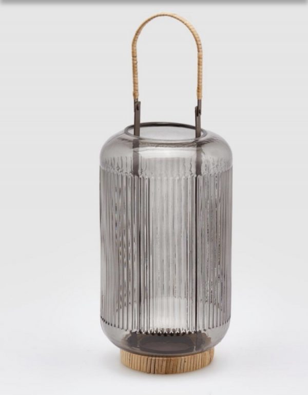 Lanterna in vetro con base in rattan D14 H27
