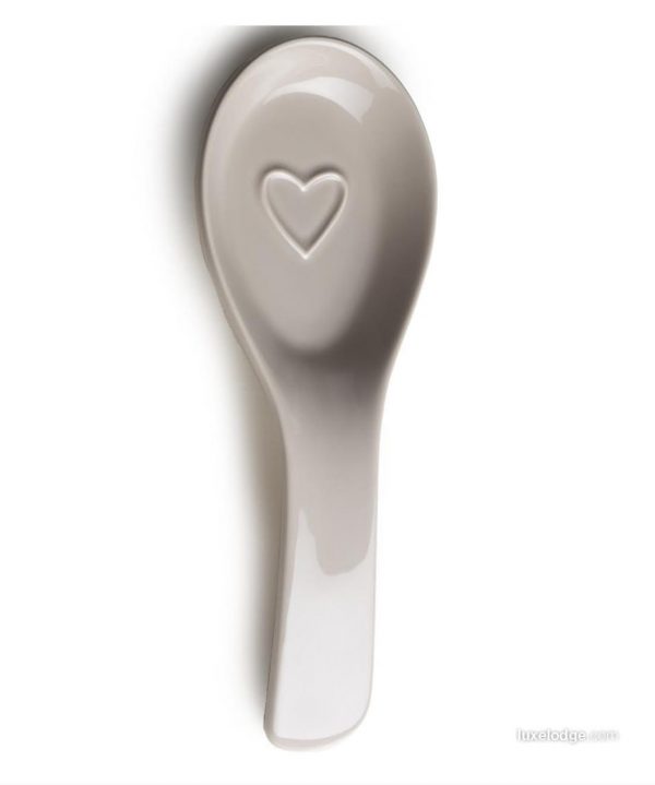 Poggiamestolo beige con cuore 9x25x3H