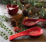 Poggiamestolo rosso con cuore 9,5x25Lx3H